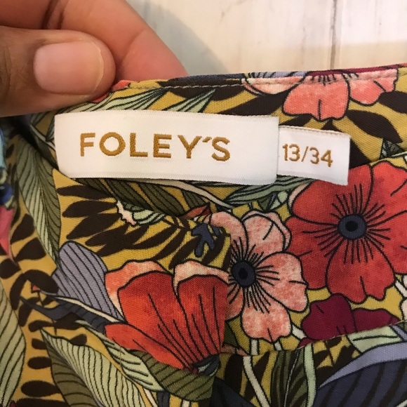 Vintage “Foley’s Boho Hippie Style Floral Cropped Trousers | Size 13/34 - Picture 11 of 13